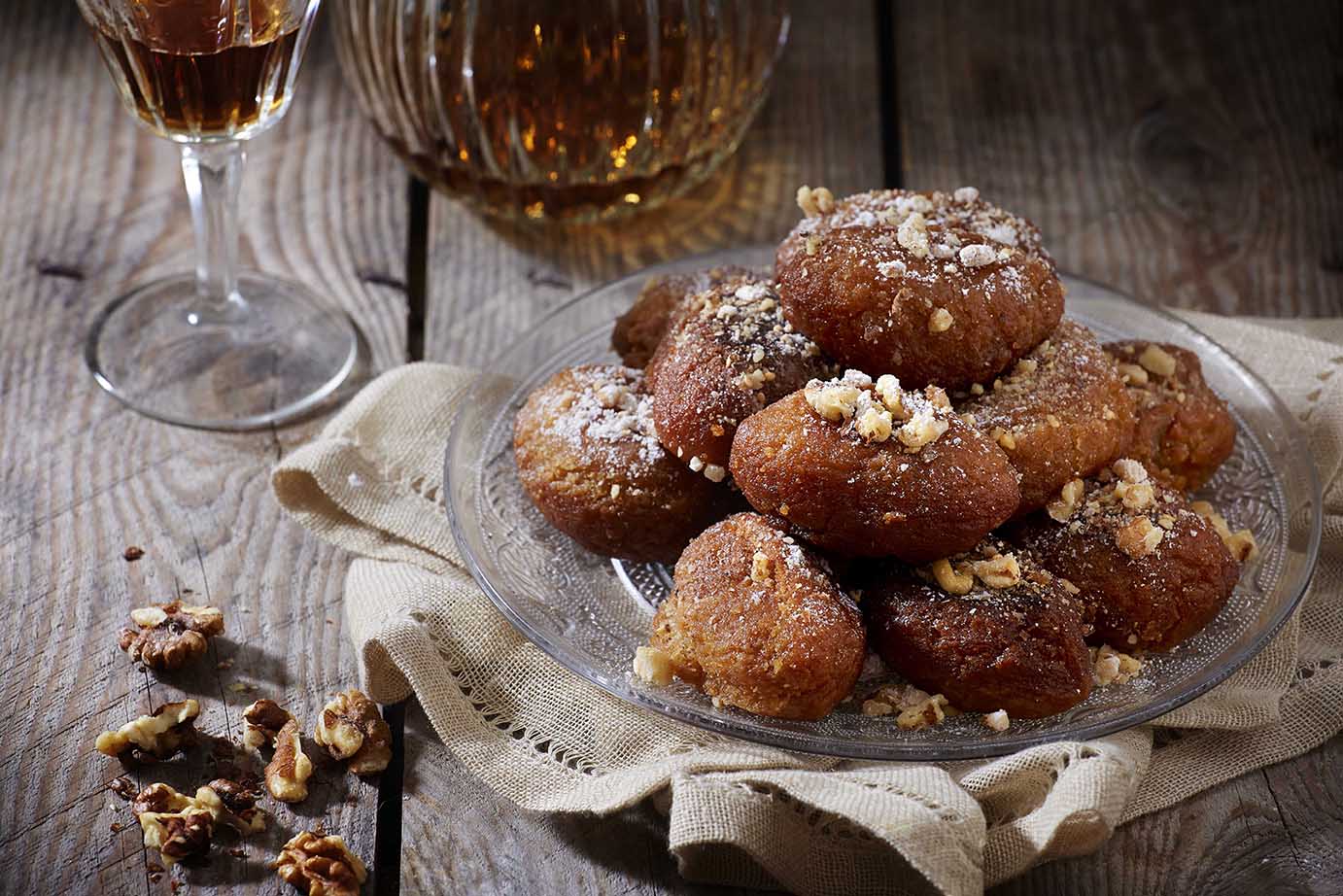 🎄 💗Μελομακάρονα Kitchen Lab by Akis Petretzikis Woman With View.E. A.