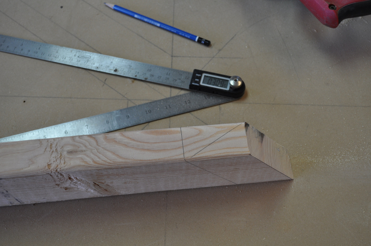 Roof Framing Geometry Cutting Jack Rafters on Irregular Hip Roofs