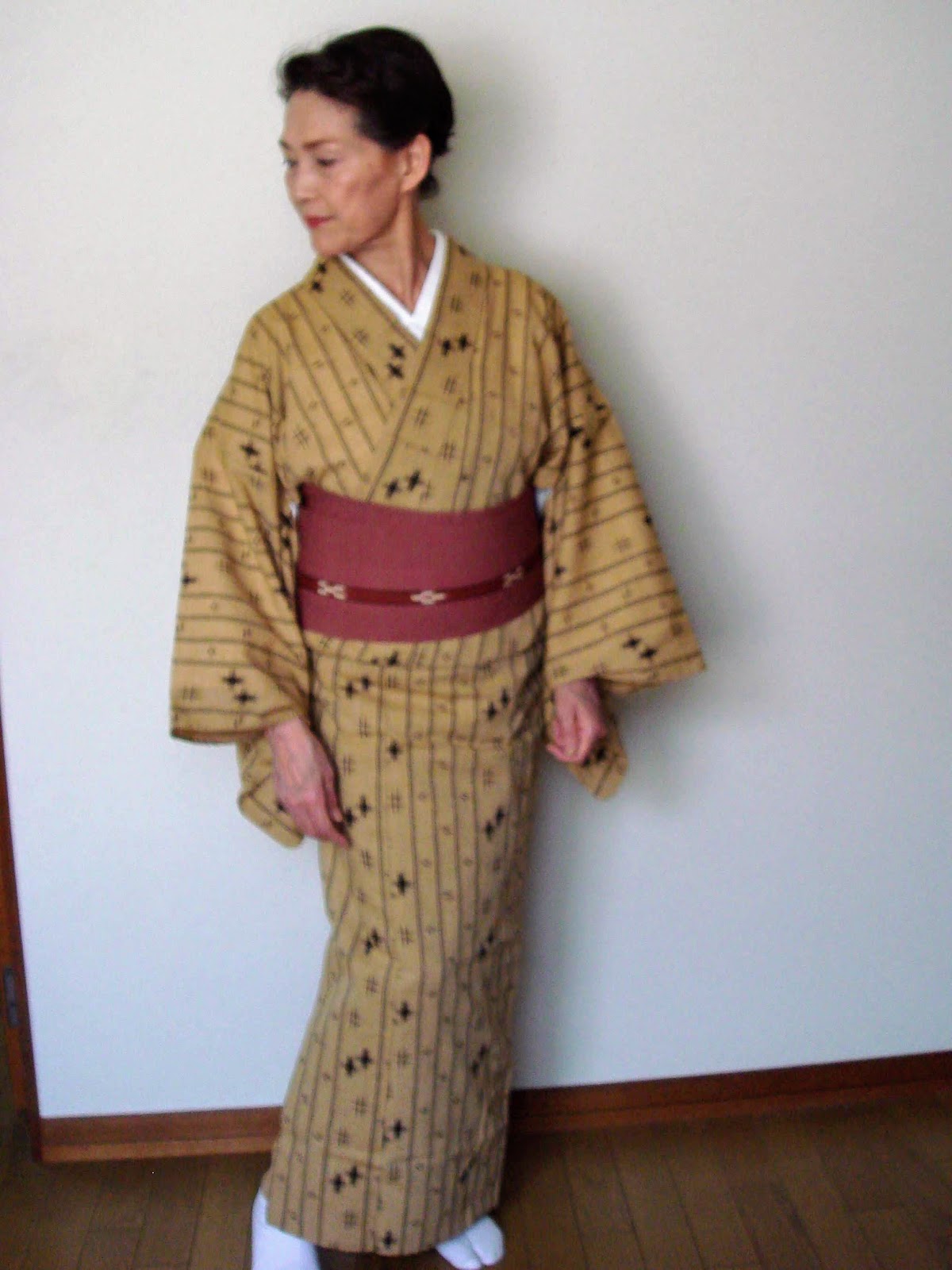 稽古の着物～身丈が縮んだ琉球絣の綿麻着物にミンサー帯、そして二人稽古|50代60代の普段着物～母の着物からハッピーライフ
