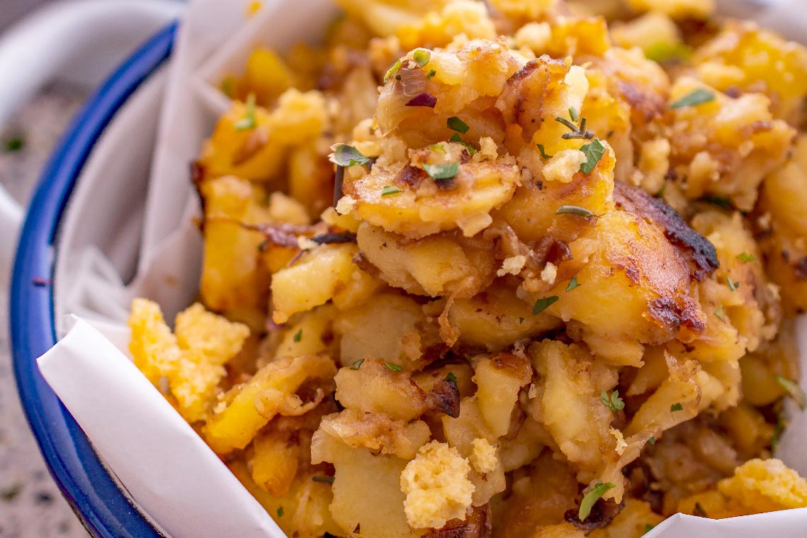 Tra Fiume e Trieste Lo strutto di maiale, un condimento del tutto dimenticato e sempre più Tra Fiume e Trieste Lo strutto di maiale, un condimento del tutto dimenticato e sempre più