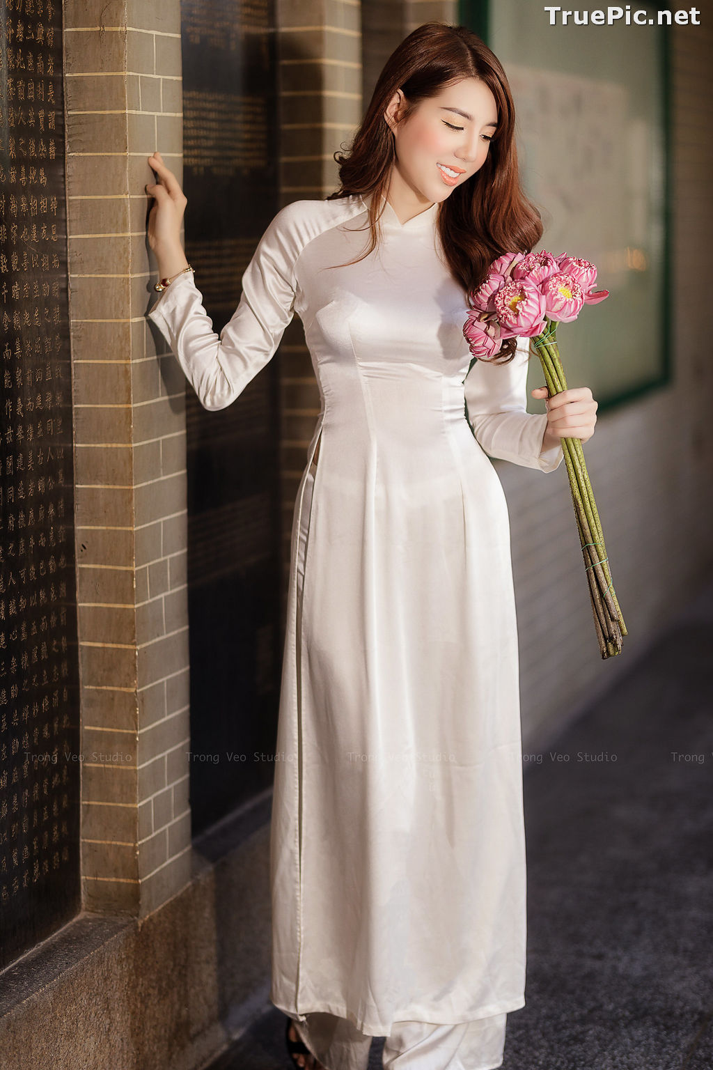 Image The Beauty of Vietnamese Girls with Traditional Dress (Ao Dai) #3 - TruePic.net - Picture-72