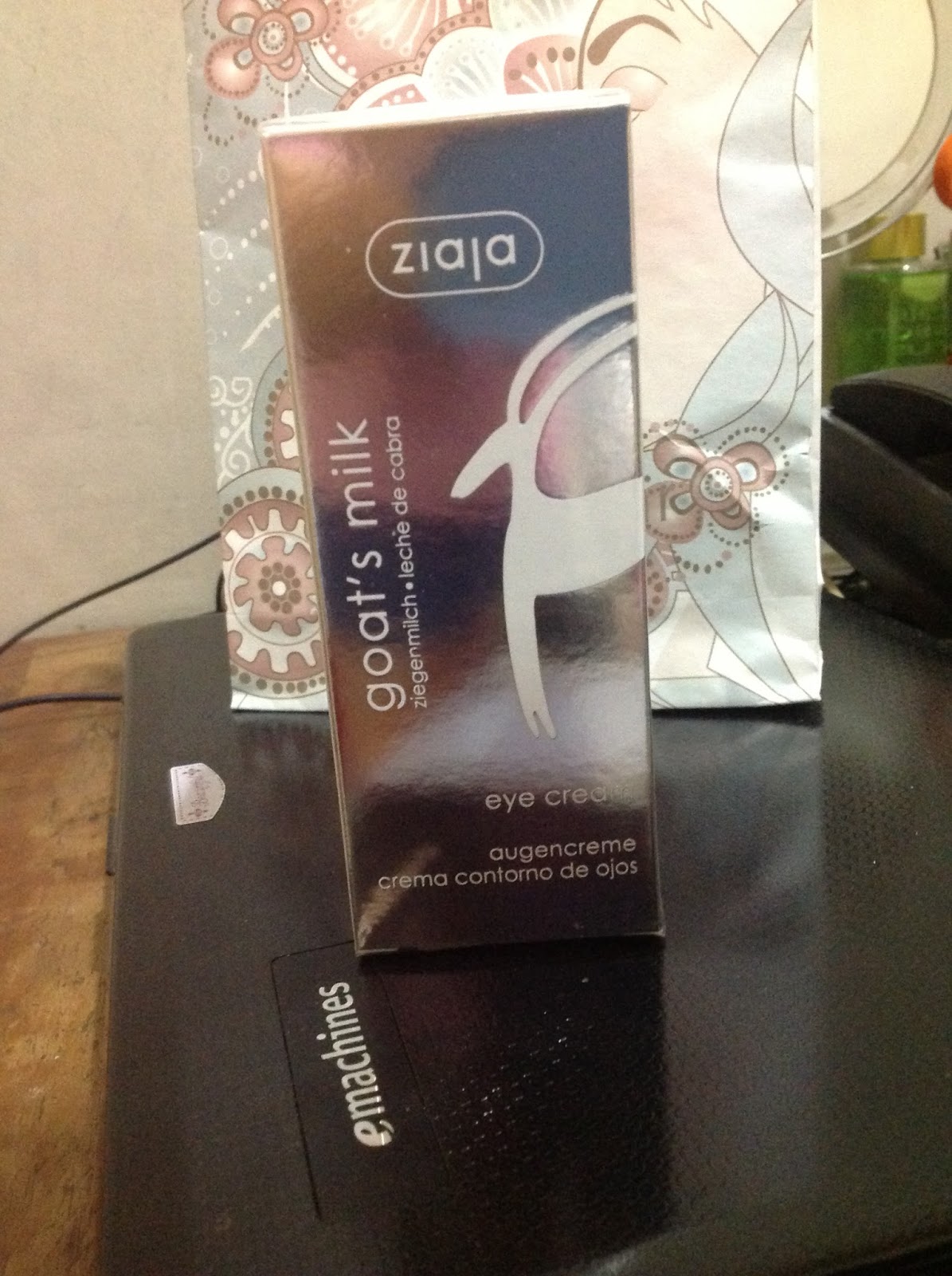 Marissa's beauty blog Ziaja Goats milk Eye cream review