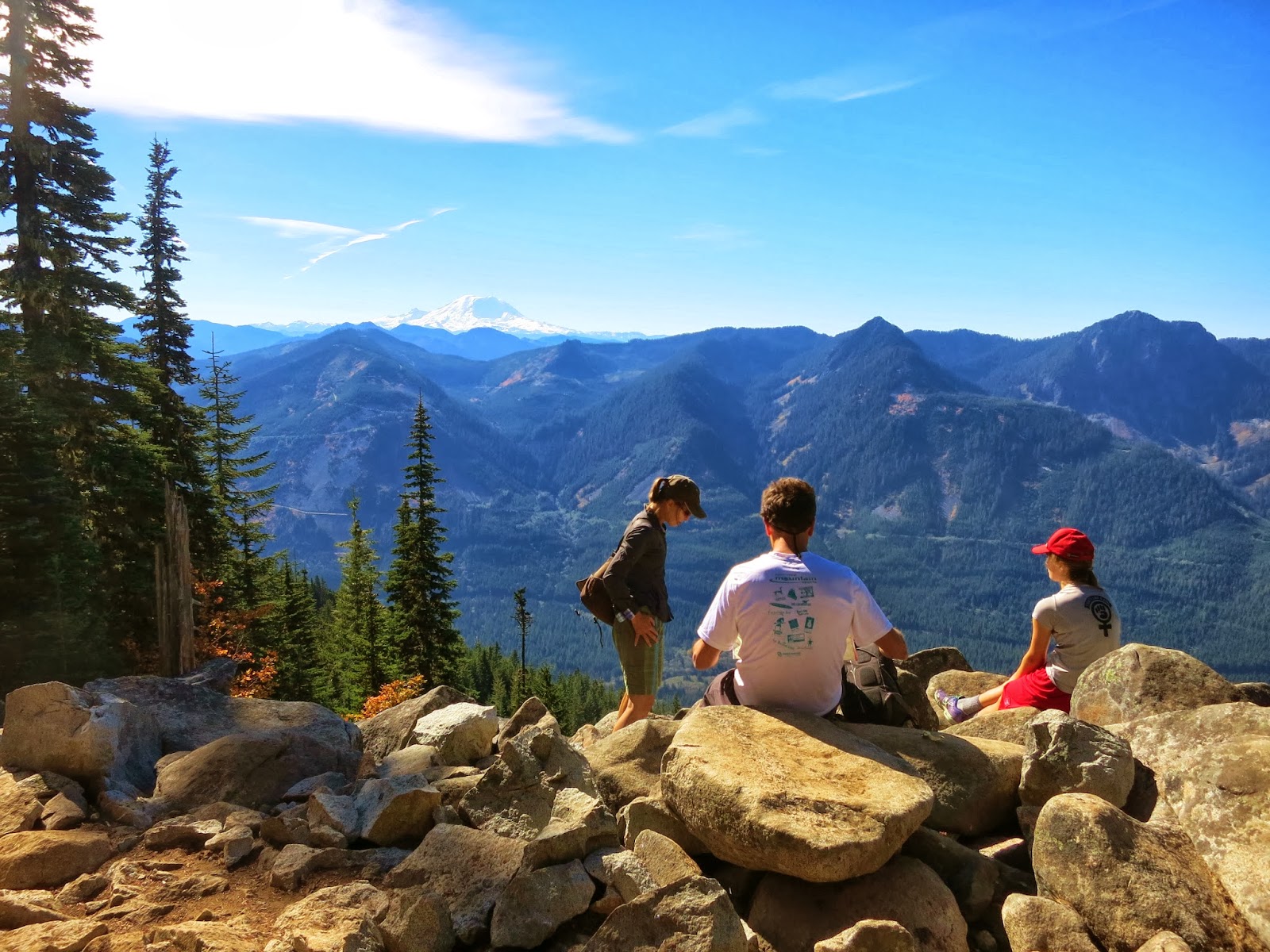 Pacific Northwest Seasons Hiking to Mason Lake Spectacular Views and