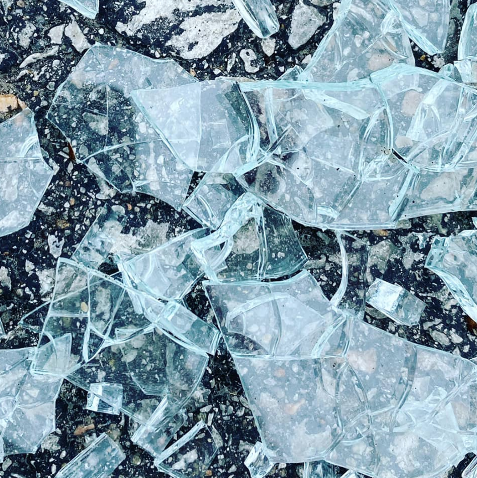 An Apel a Day: WW: Glass or Rock Candy Linky