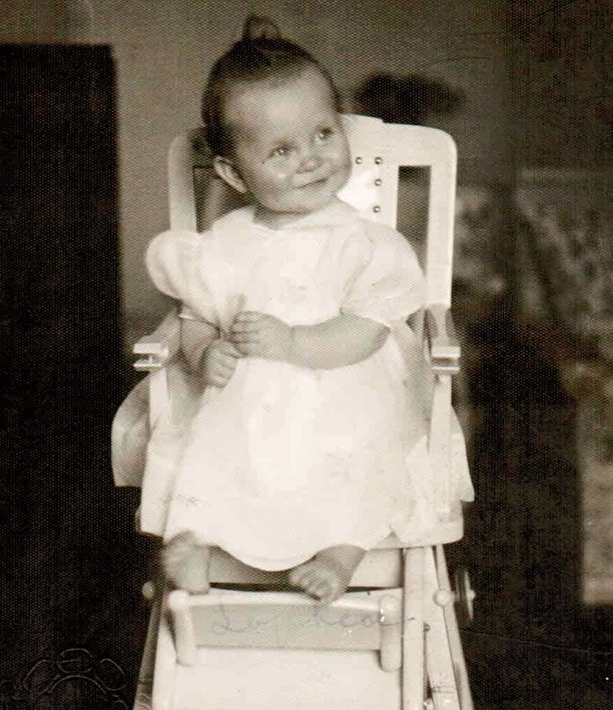 LA FAMILIA REAL GRIEGA: 75 CUMPLEAÑOS DE SU MAJESTAD LA REINA DOÑA SOFIA