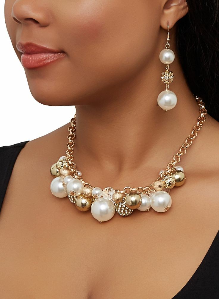 Pearl necklace designs