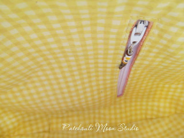 Patchouli Moon Studio~ Small Oriole Bag in Cat Print