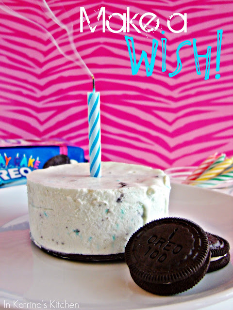 Oreo Ice Cream Cakes -no ice cream maker needed- @katrinaskitchen Oreo Ice Cream Cakes -no ice cream maker needed- @katrinaskitchen