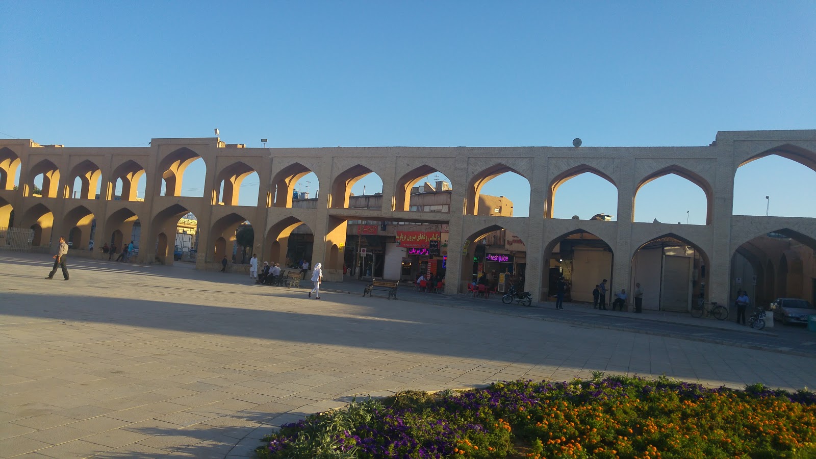 Iran The Kingdom of Persia. Safe or not? 7 days backpacking