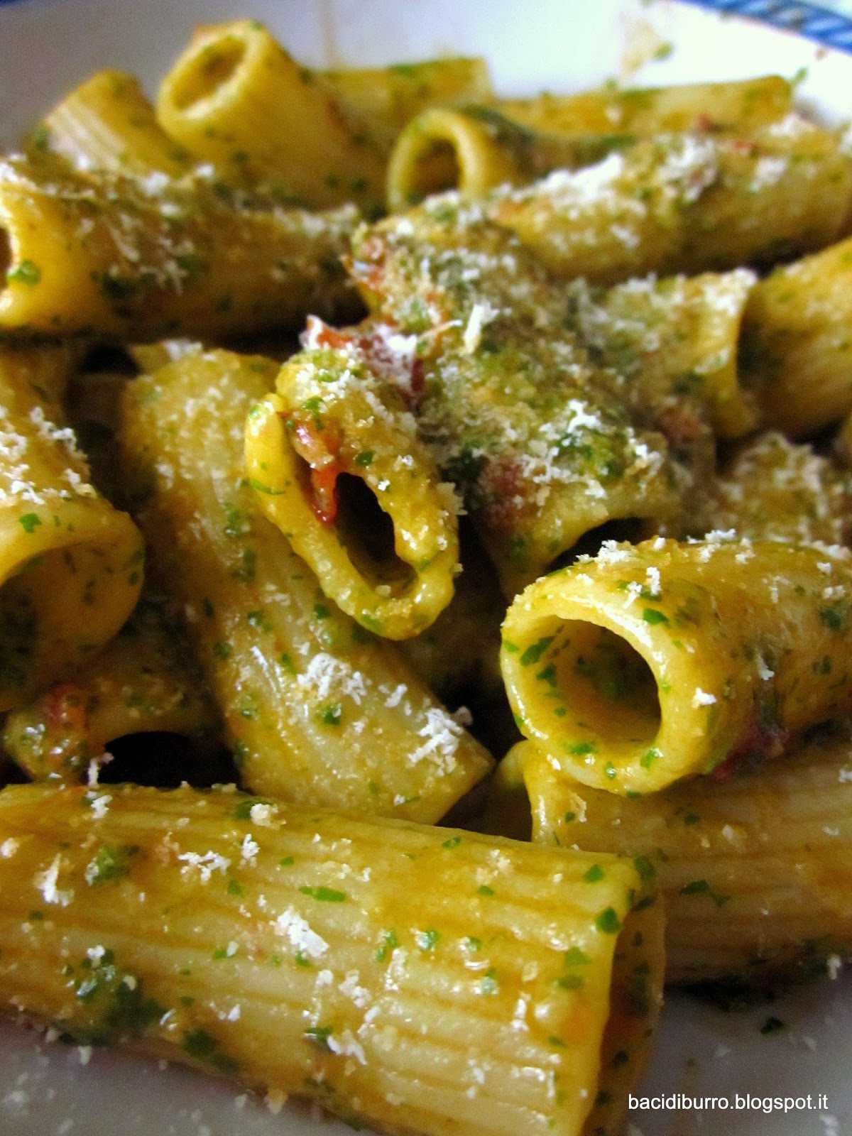 BaciDiBurro Pesto in 5min rucola, pomodorini, olive taggiasche