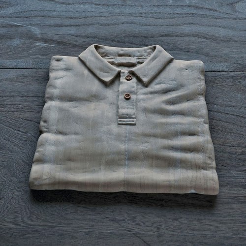 24-Polo Shirt-in-Marble-Sculptor-Hirotoshi-Ito-aka-jiyuseki-Stone-Art-Sculptures-www-designstack-co