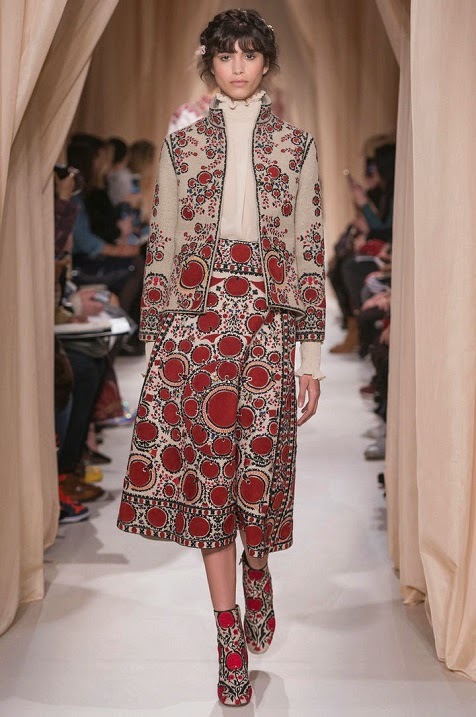 mylifestylenews: VALENTINO @ SS2015 Haute Couture Collection