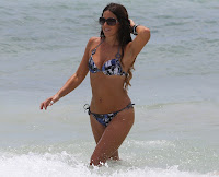 Claudia Romani amazing body curves