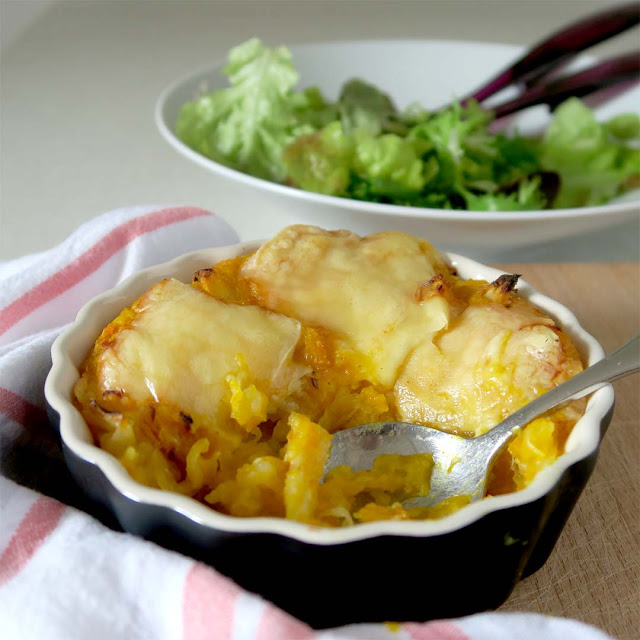 Leckeres Gratin mit Salat | pastasciutta.de