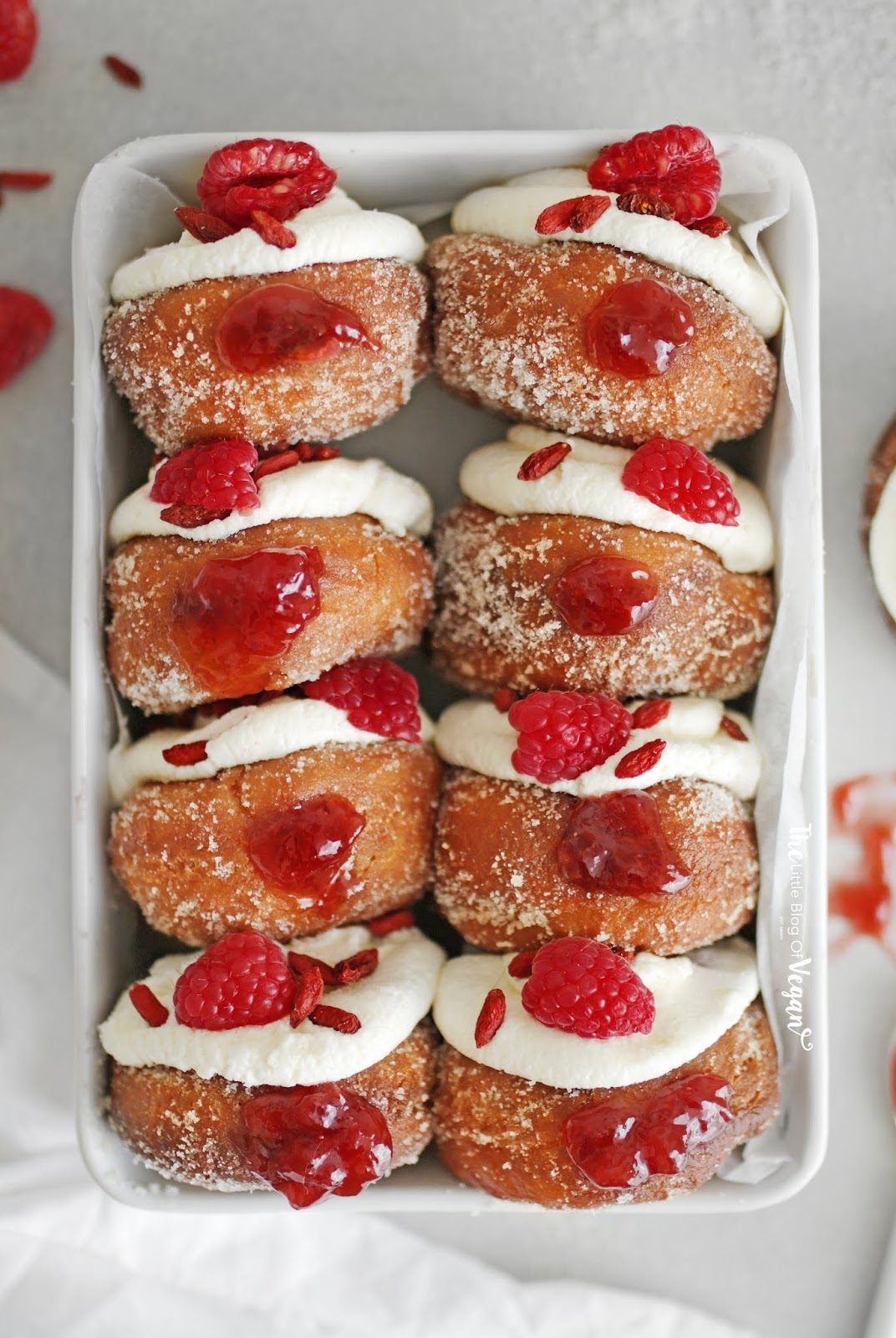 Easy jam filled doughnuts recipe | The Little Blog Of Vegan