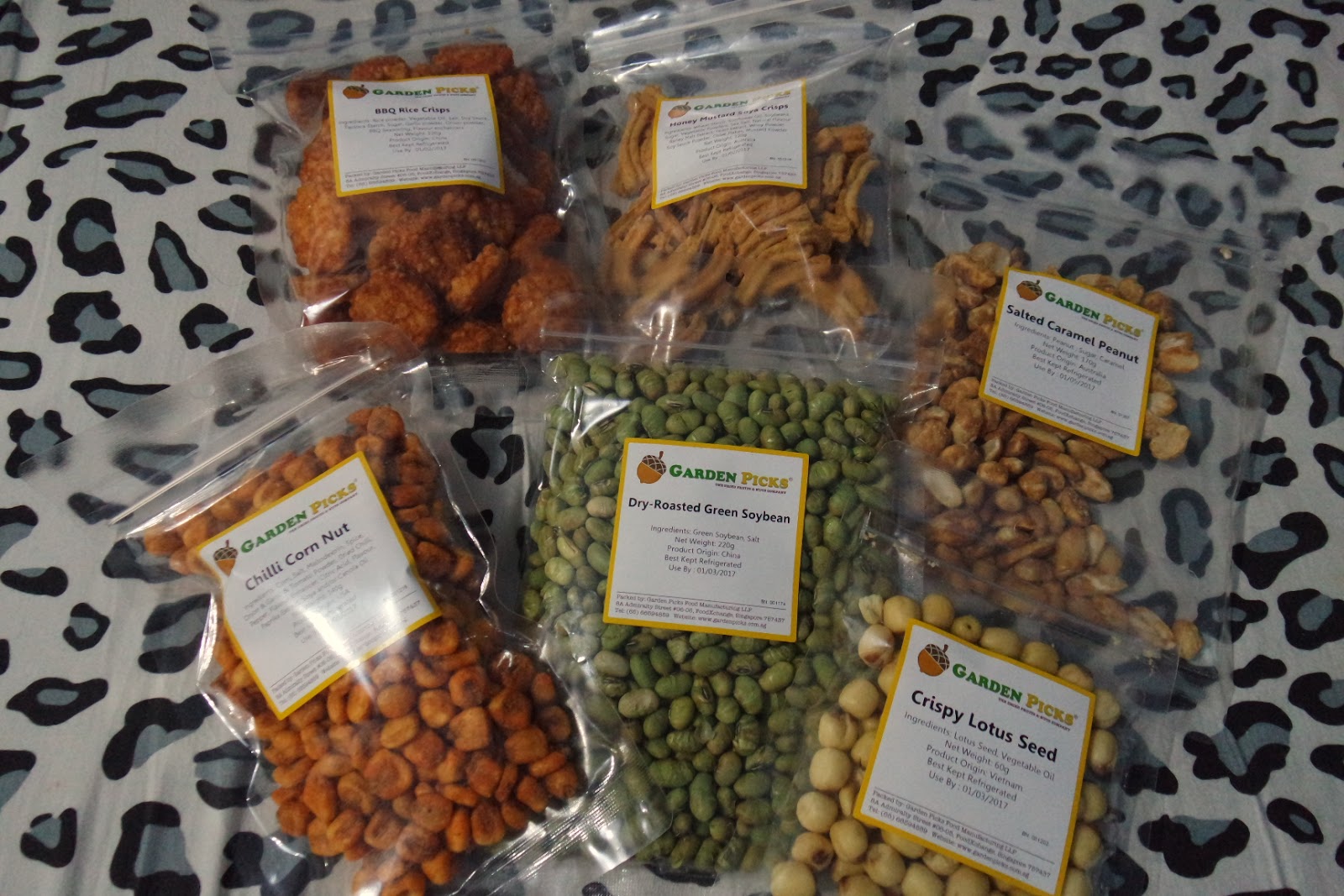 Mia's Review Garden Picks Treats [Sponsored] MollyMia