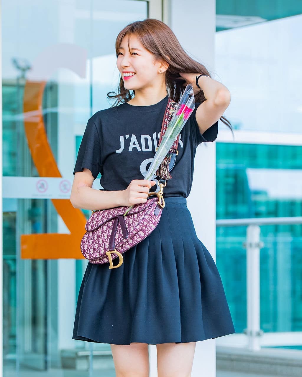 What's In Korean Actress Suzy Bae's Lady Dior Bag? - ELLE SINGAPORE