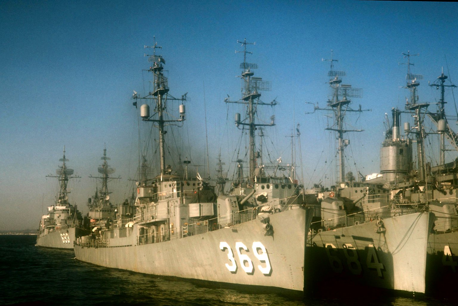 USS DeLong (DE-684) was a Rudderow-class destroyer escort during World ...