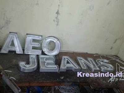 Jasa Huruf Timbul Berkualitas dari Bahan Stainless maupun Akrilik