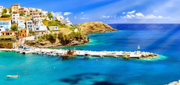 جزيرة سانتوريني الأكثر جمالا في اليونان