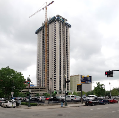 320 Milam - Market Square Tower as of April 2016 320 Milam - Market Square Tower as of April 2016