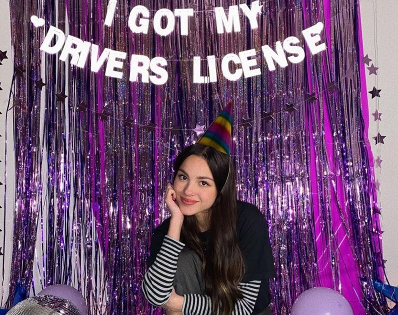 Olivia Rodrigo - Drivers License. Video, Testo e Traduzione