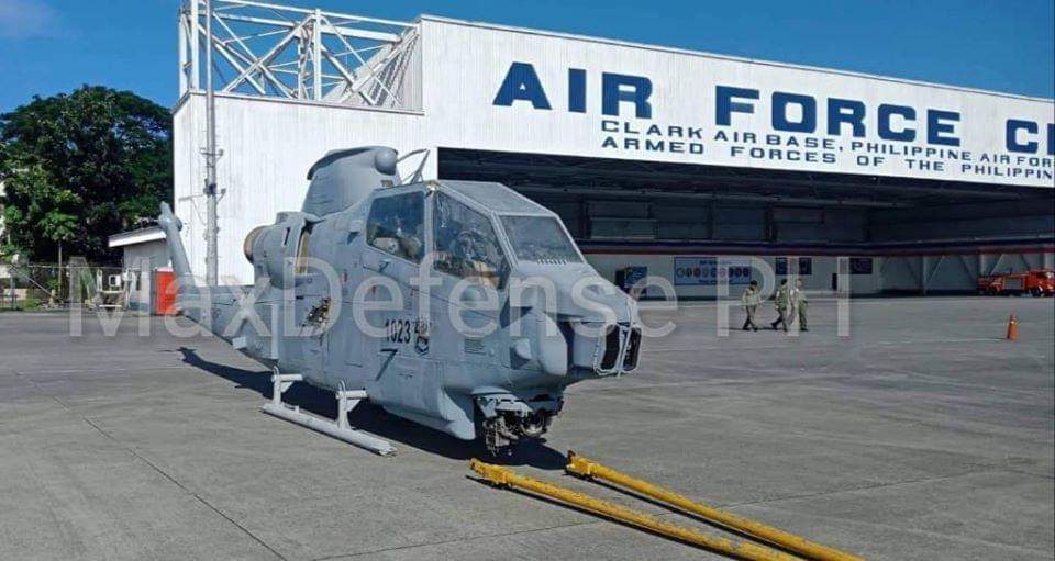 Philippines receives AH1S Cobra attack helicopters from Jordan, for