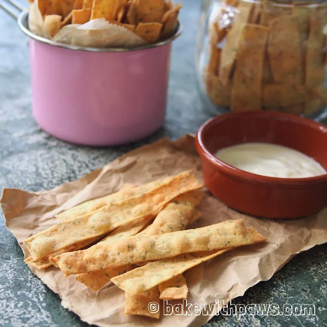 Herbed Sourdough Crackers