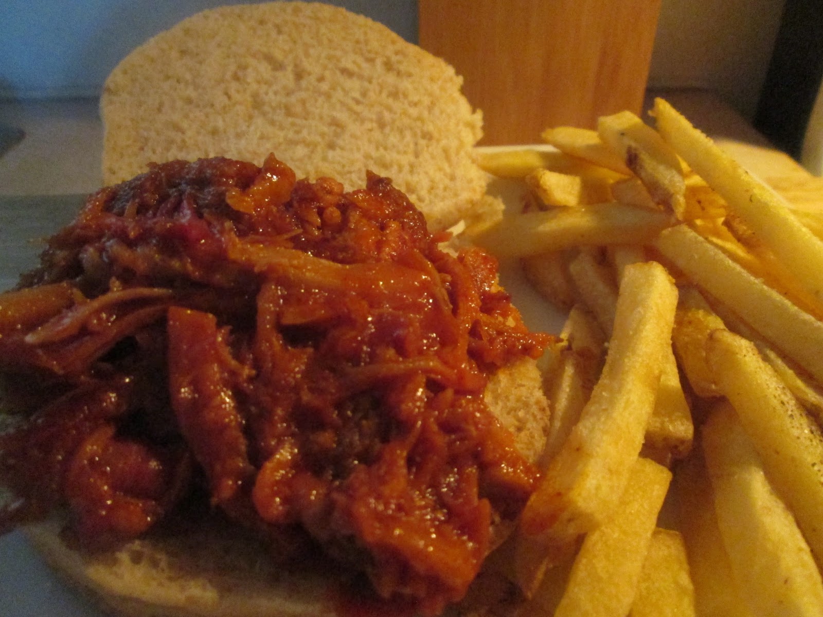 Diab2Cook Montgomery Inn Pulled Pork BBQ Sandwich w/ Baked Fries