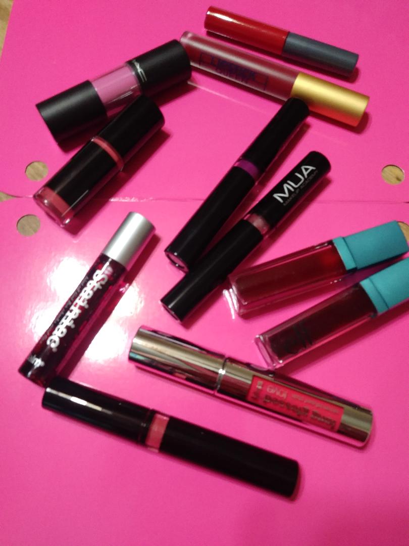 Devastatingly Beautiful Life Juicy Lips from Stains