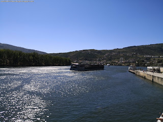PORTUGAL, PLACES / Peso da Régua - Pinhão (Passeio de Barco), Portugal