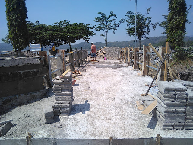 Inilah Jembatan Yang Didambakan Warga Desa Jimbung Selama 17 Tahun Menanti 