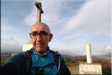 Santakuruzgana/Cruz de Olarizu mendiaren gailurra 709 m. - 2020ko azaroaren 6an