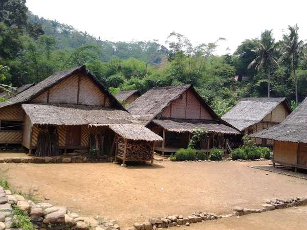 Rumah Adat Tradisional Suku Daerah di 34 Provinsi ~ SENI 