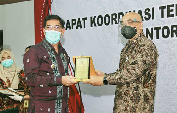 Kinerja ASN Pemko Sawahlunto Terbaik Kantor Regional XII Award 2020