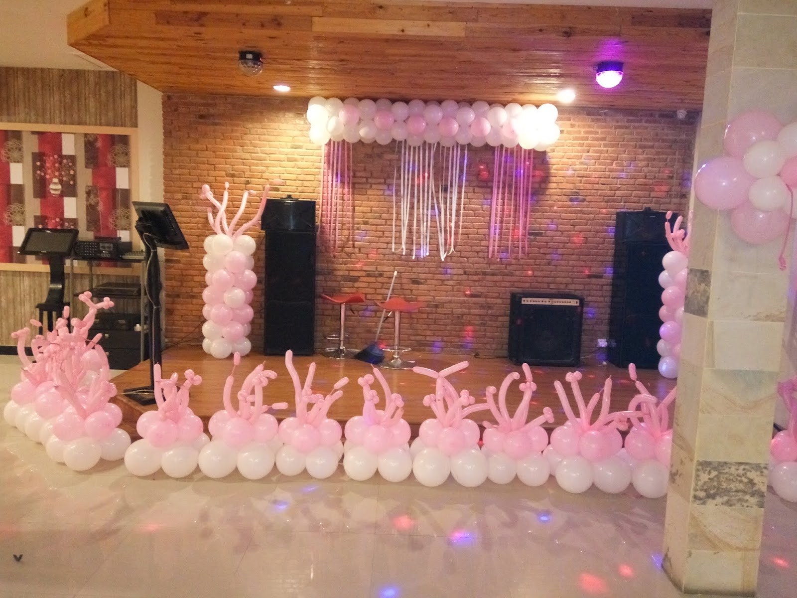 KREASI BALON: Dekorasi Balon