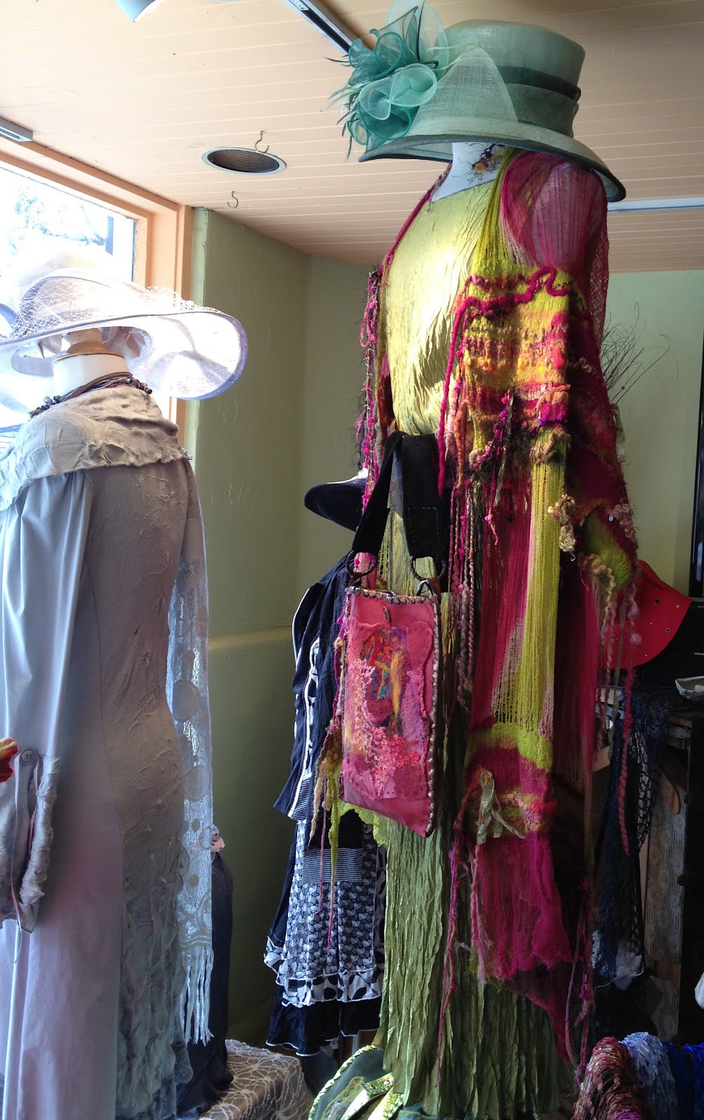 Arlenesfelt: Textile Dreams In Laguna Beach