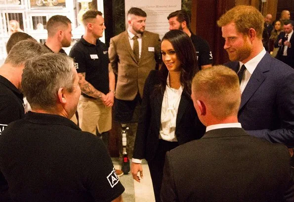 Prince Harry and his fiancee Meghan Markle attended Endeavour Fund award ceremony held at Goldsmiths’ Hall in London. Meghan wore black blazer suit