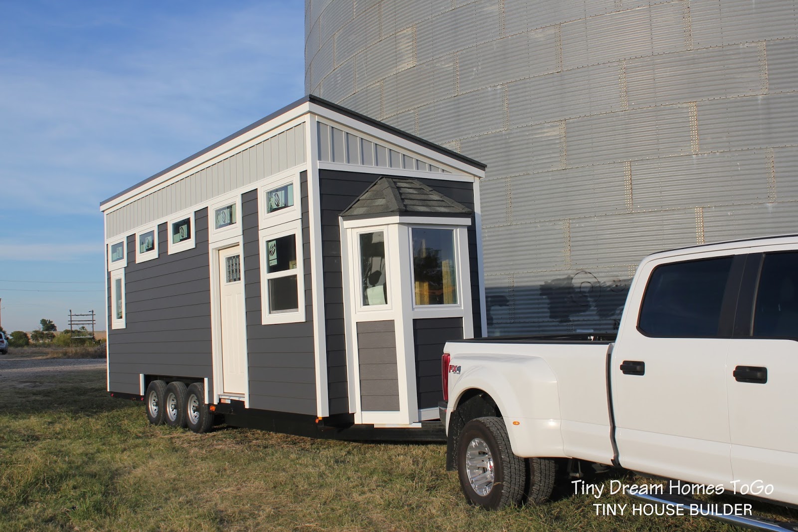 The Sojourn From Tiny Dream Homes ToGo [ TINY HOUSE TOWN ]