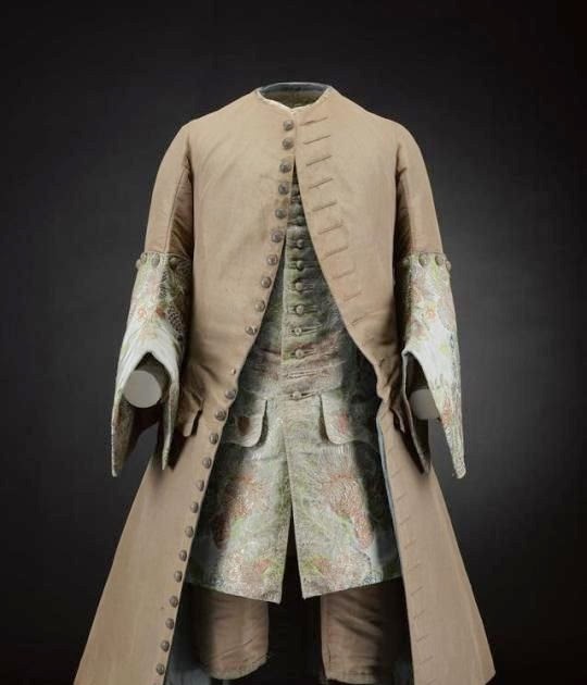 Redingot Nedir, Redingot Ne Demek Tekstil Sayfası