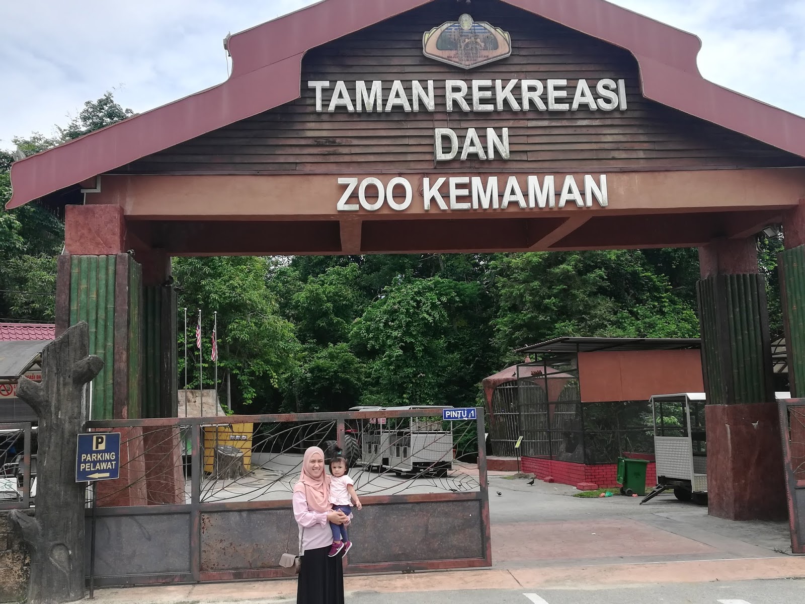 Yok Rempitan Taman Rekreasi dan Zoo Kemaman Trg 2018 D1