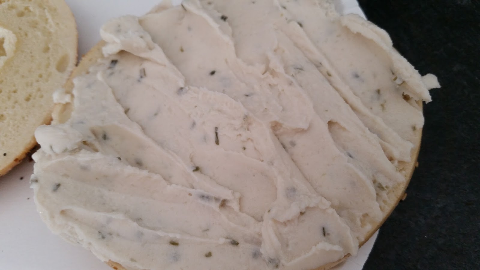 the Dirty Vegan Vegan Cream Cheese Singles! Say Whaaaat???