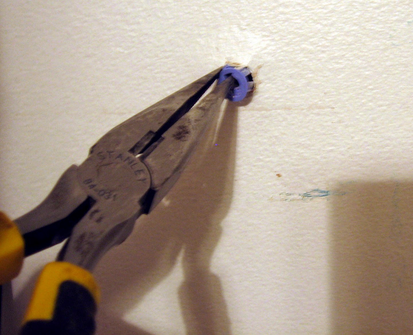 WardWorks Removing Wall Anchors