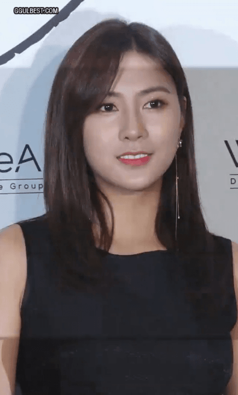 등이 시원한 에이핑크 오하영