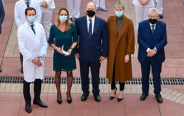 Prince Albert, Princess Charlene, Princess Caroline, Princess Stephanie, Charlotte Casiraghi and Beatrice Borromeo at National Day 2020