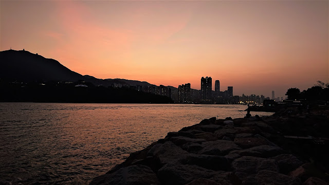 鯉魚門馬背村