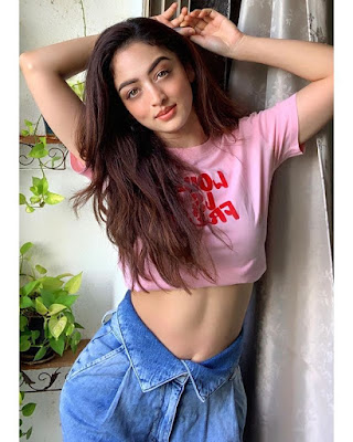 Sandeepa Dhar photo