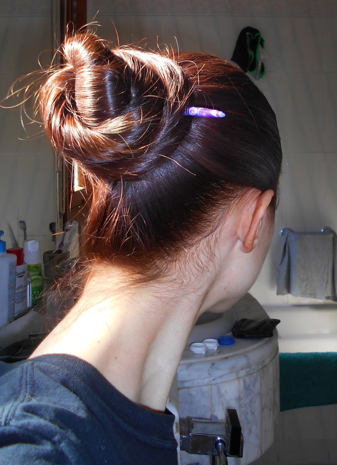 A Swordwoman's Natural Hair blog Hairstyles The Cinnamon bun (plus