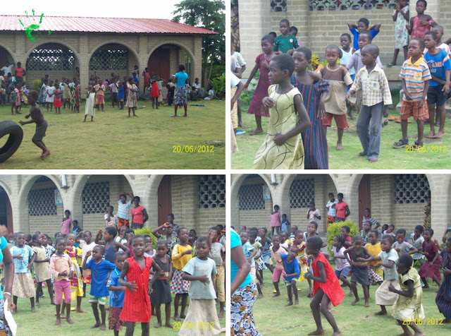 Bambini della scuola in Togo 