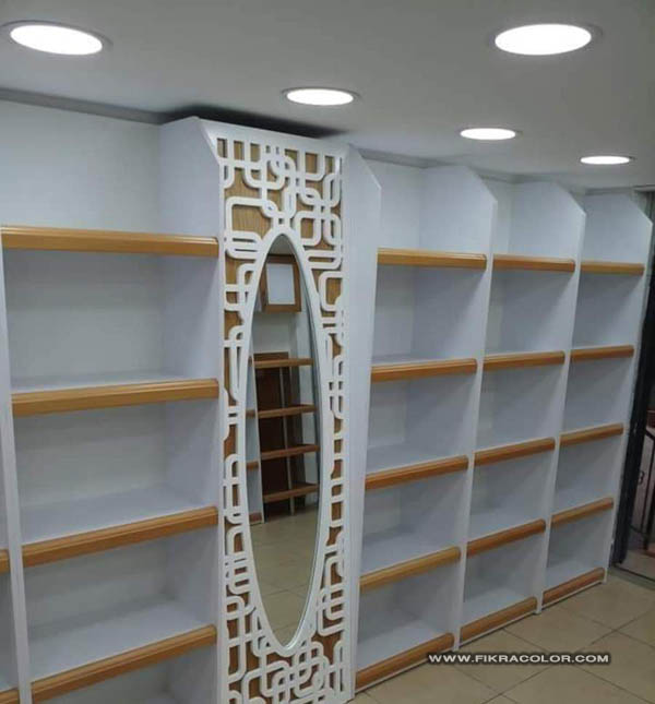 ديكورات محلات من الداخل محلات بيع الملابس decor fikra color